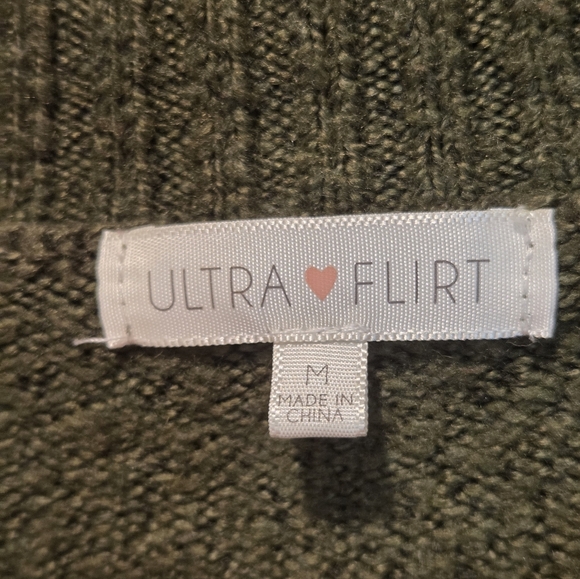 Ultra Flirt Olive Green Mock Neck Sweater with Contrast Sleeve Motifs - Picture 2 of 8